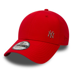 Casquette Réglable 9FORTY New York Yankees Mini Metal Logo
