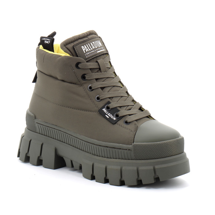 REVOLT BOOT OVERCUSH